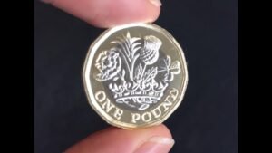 The new UK 12 sided £1 coin