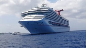 Cruise Ship to Cayman island