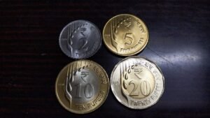 New 20/10 rupee pattern coins of 2020 Mumbai mint.. amazing strike almost BUNC for circulation coin