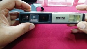 National Radio with Pocket Camera – National C – R1