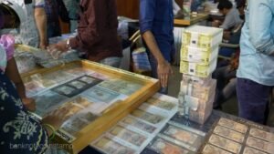 Buy/Sell Old Coins And Notes Here | Indian Banknotes Wholesale