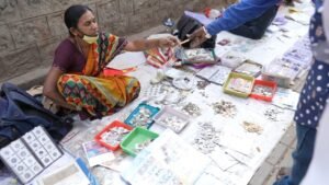Street coin sellers of Bangalore – Near Majestic
