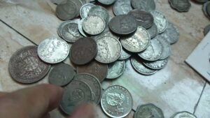 1947 King george vi rupee/half rupee /quarter rupee collection