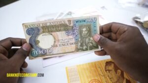 World Banknotes Collectible, Hobbies sending to a Customer