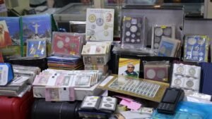 Wholesale lots of World Banknotes and Coin’s – Our Exhibition