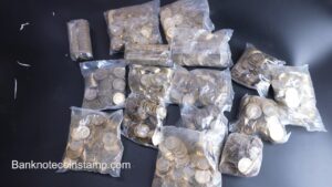 Package unboxing of indian 10₹ coins – more than 1000 coins!!